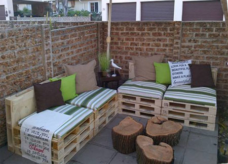 Exterior Home Design: Build Outdoor Furniture Pallets